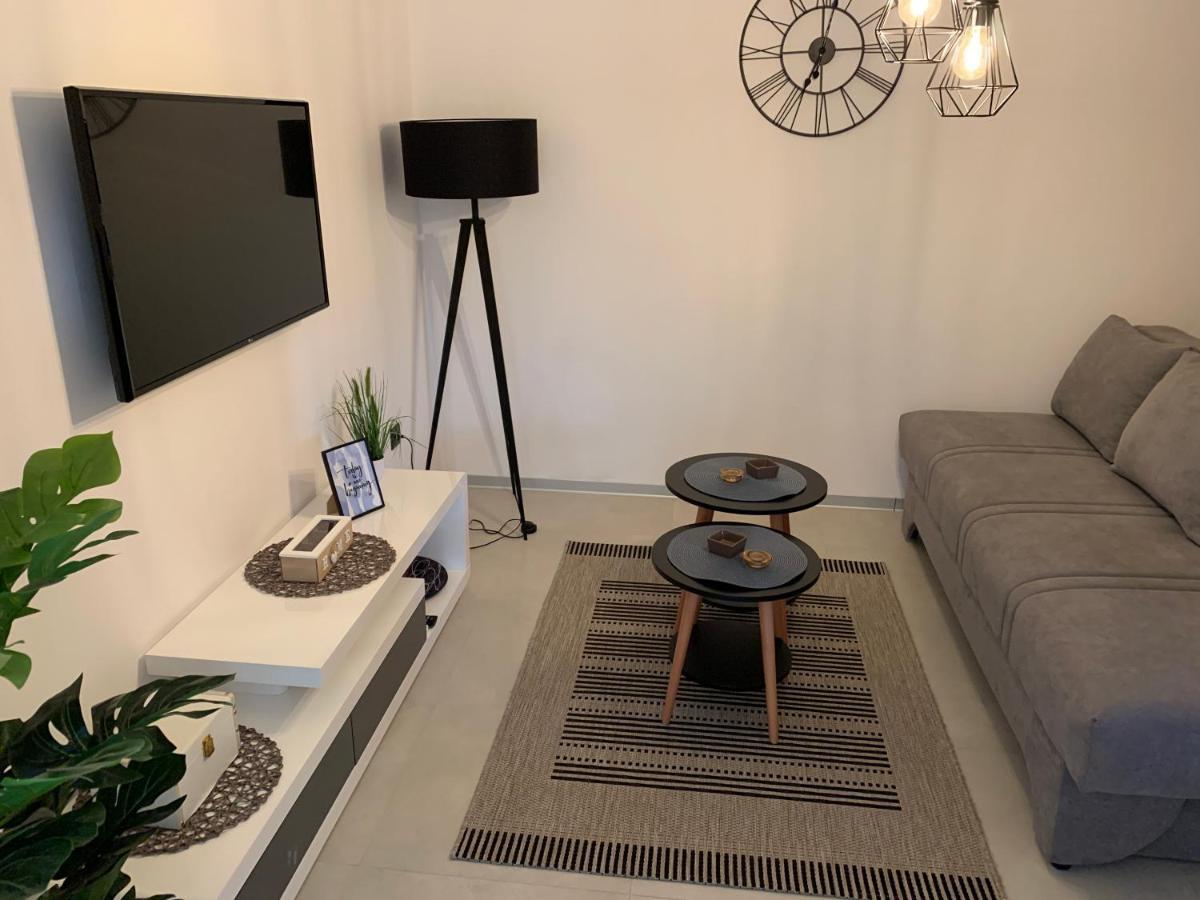 Apartments & Room Piutti 巴莱 外观 照片