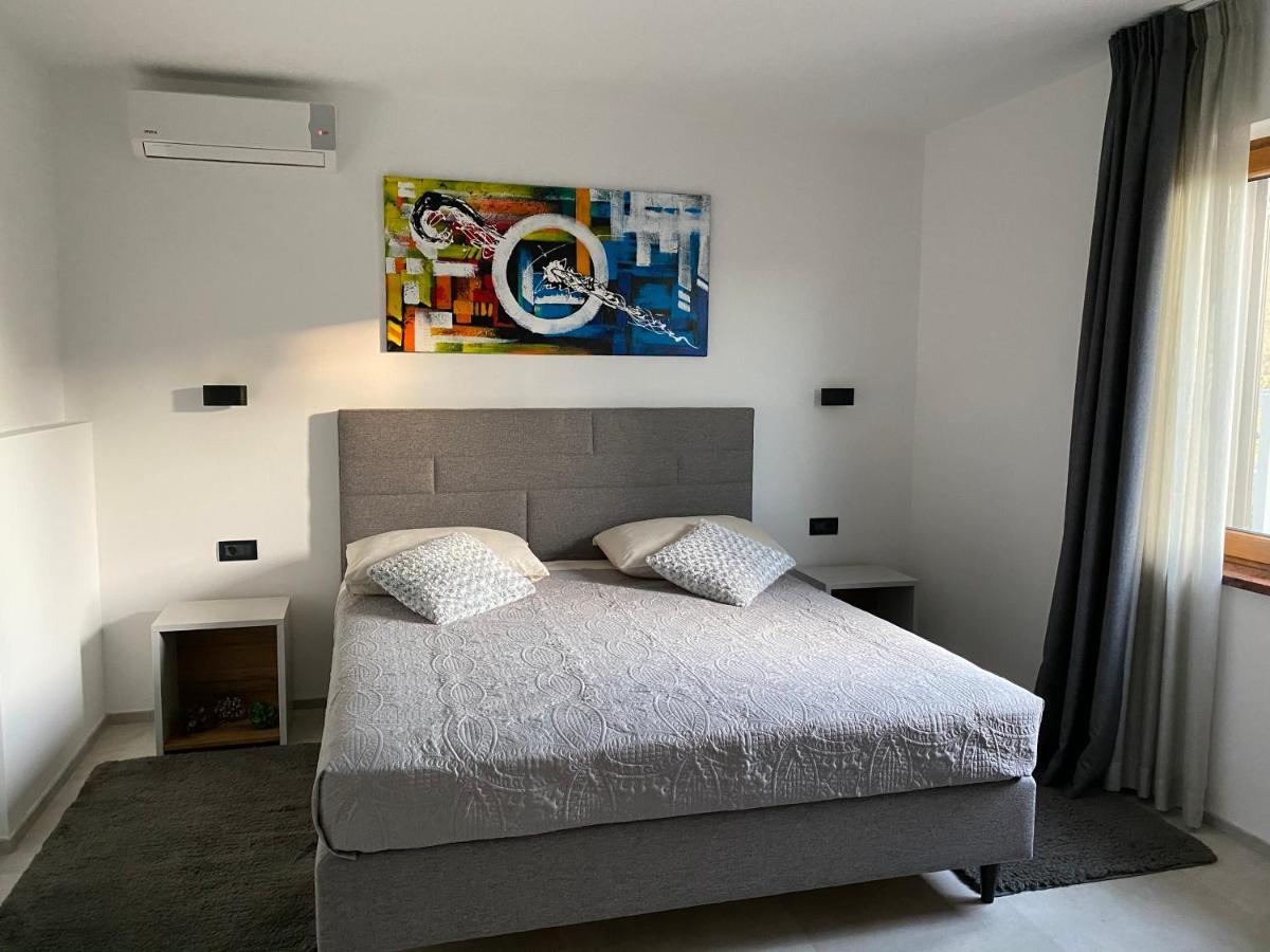 Apartments & Room Piutti 巴莱 外观 照片
