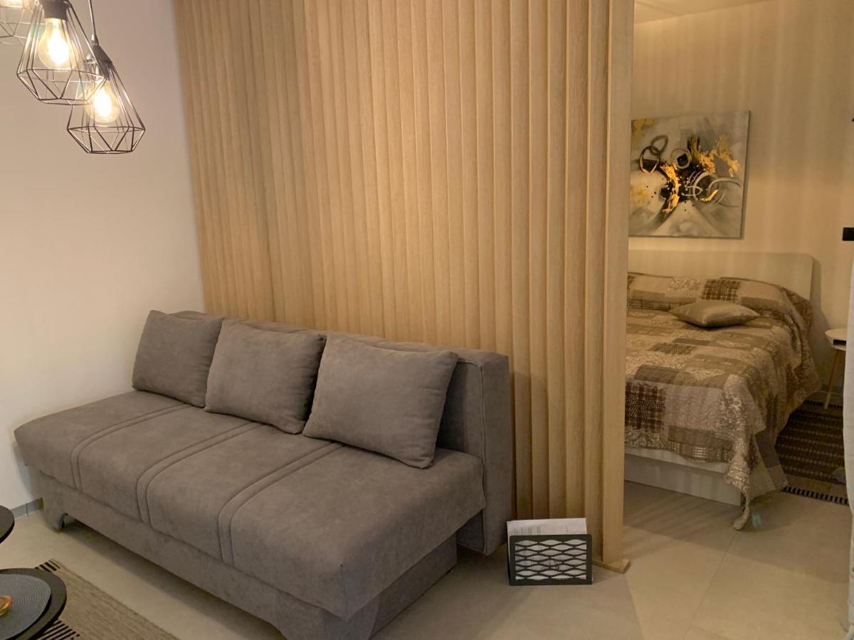 Apartments & Room Piutti 巴莱 外观 照片